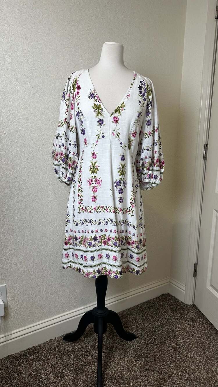 CeCe Floral Print Mini Dress Size S V-Neck Lantern Sleeve